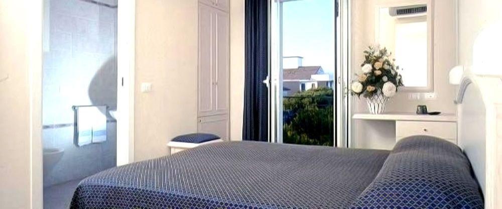 Hotel Villa Mare Риччоне Номер фото